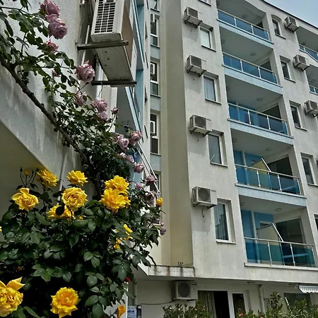 아파트 Студия В Комплексе Одисей 네세부르